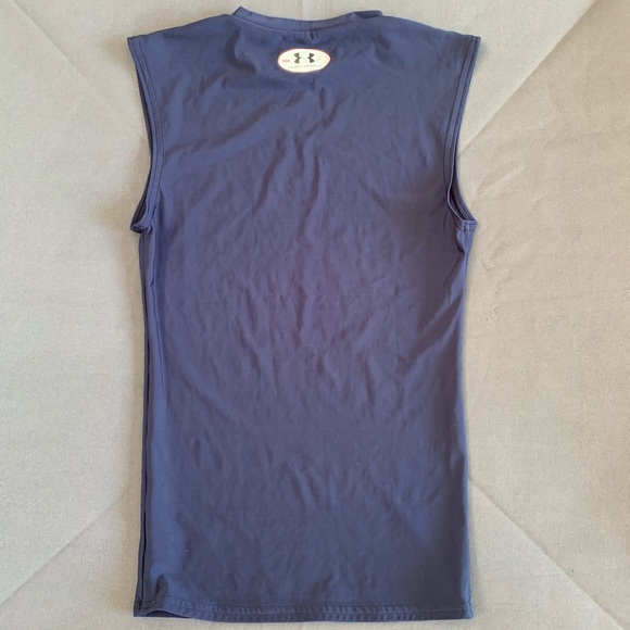 Under Armour Sleeveless Shirt - Picture 3 of 5